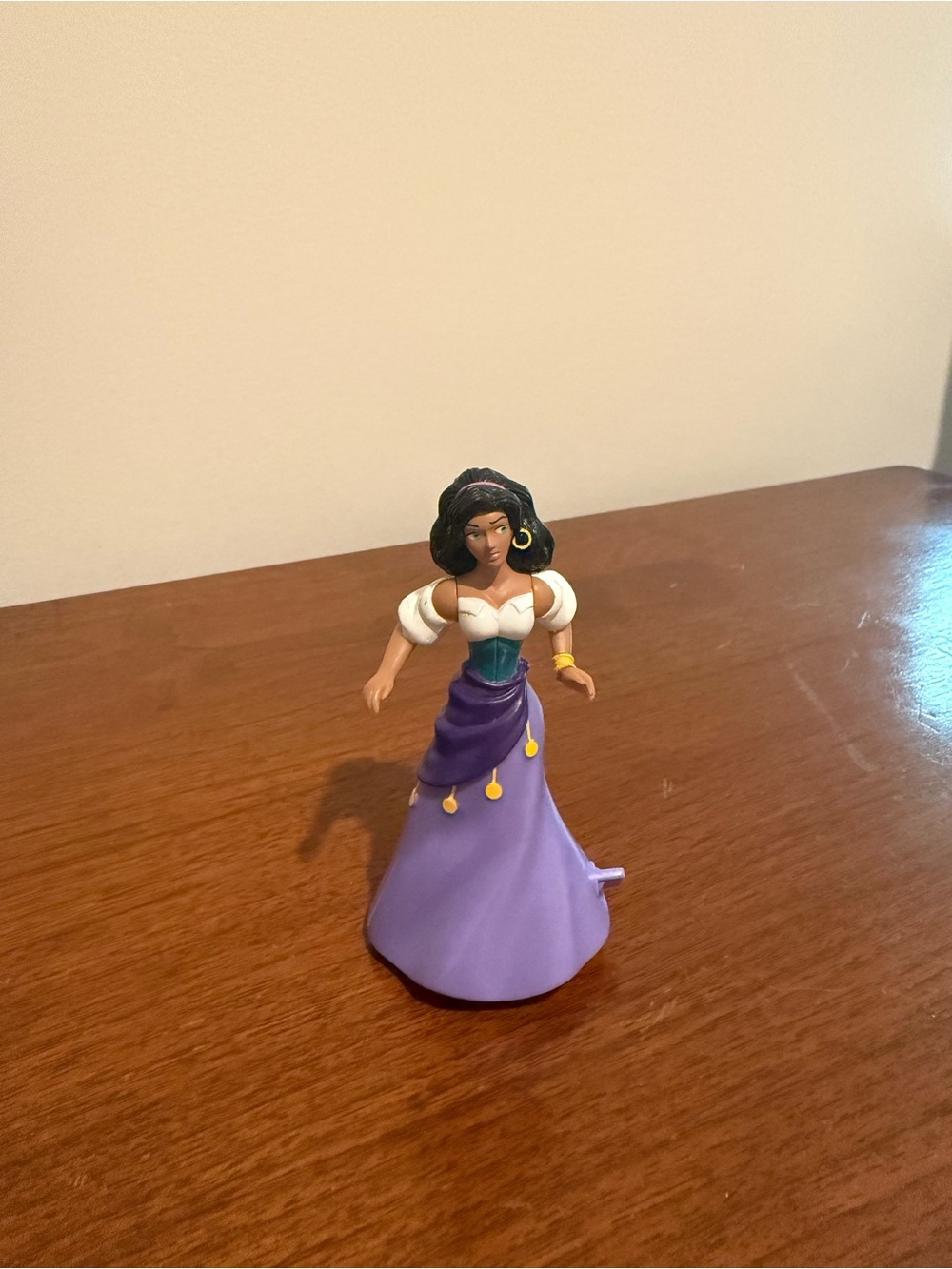 90s vintage Esmeralda